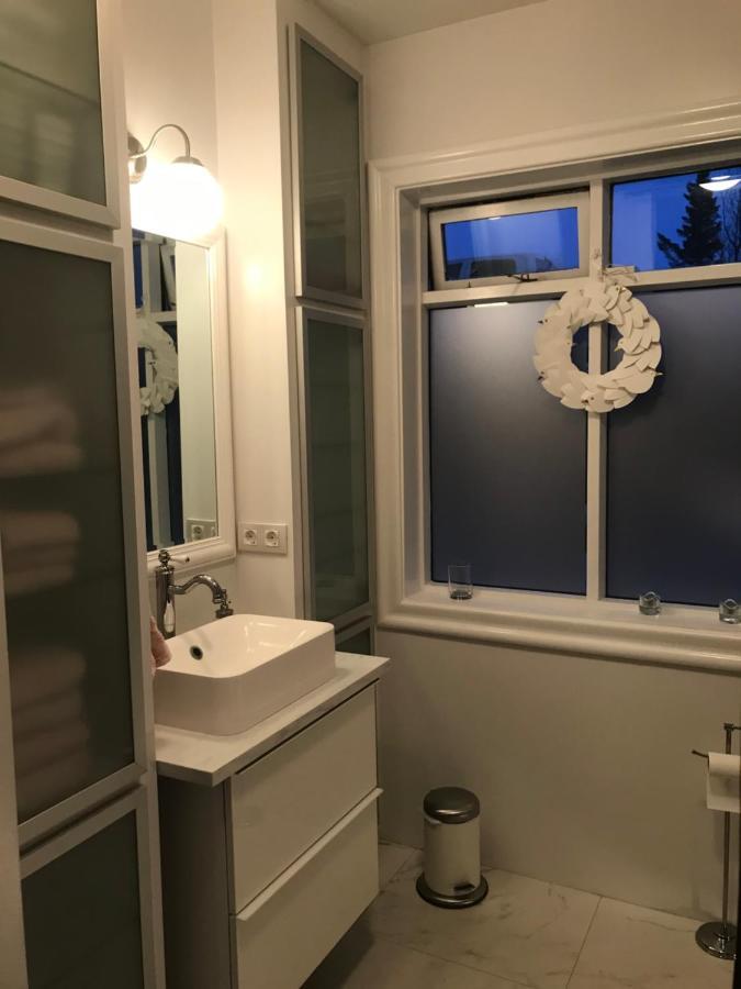 Casa Disa - Apartments A Boutique Guesthouse In Reykjavik City'S Central Park And Botanical Garden In Laugardalur, Hot-Spring-Valley Extérieur photo