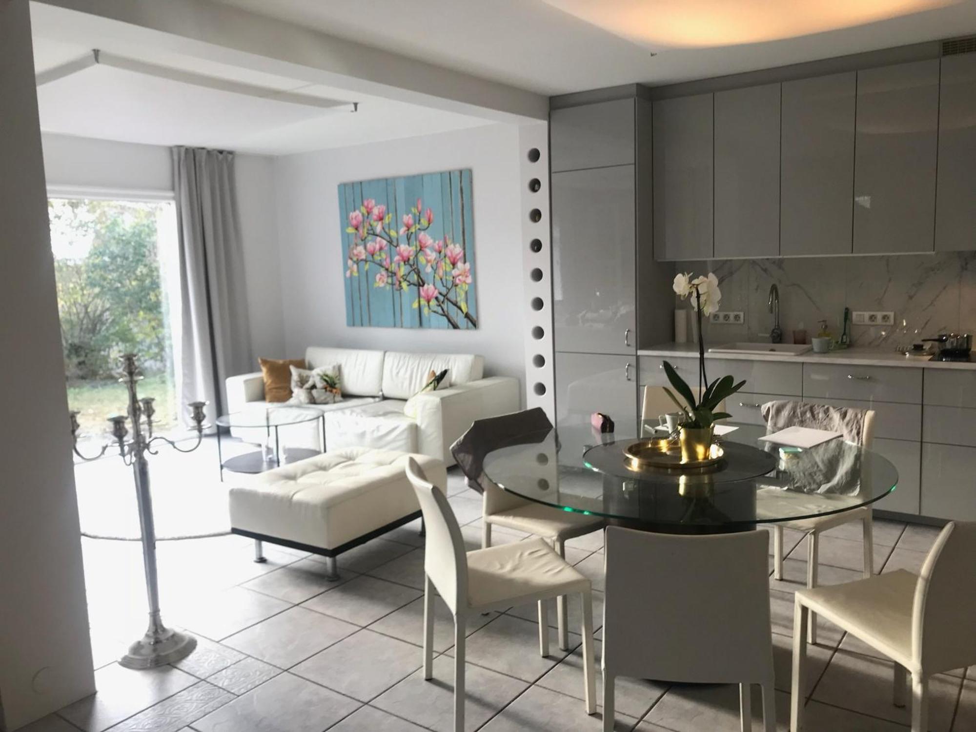 Casa Disa - Apartments A Boutique Guesthouse In Reykjavik City'S Central Park And Botanical Garden In Laugardalur, Hot-Spring-Valley Extérieur photo
